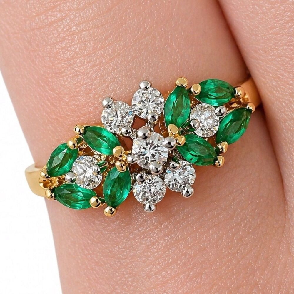 Vintage 1980s Green Austrian Crystal Ring Size 6 14KTGE CZ Accents - 14C